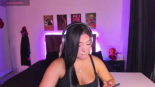 Mariana Hasper  online show from 10-04-25, 03:48