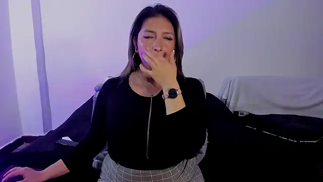 MichelleManson online show from 11-12-25, 10:15