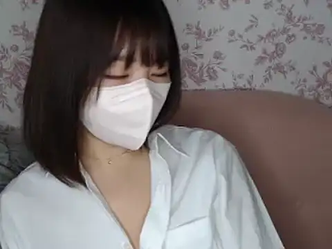 Snapshot of mei_hosina chatting on 12-12-24, 12:38 mei hosina online show from 12-12-24, 12:38