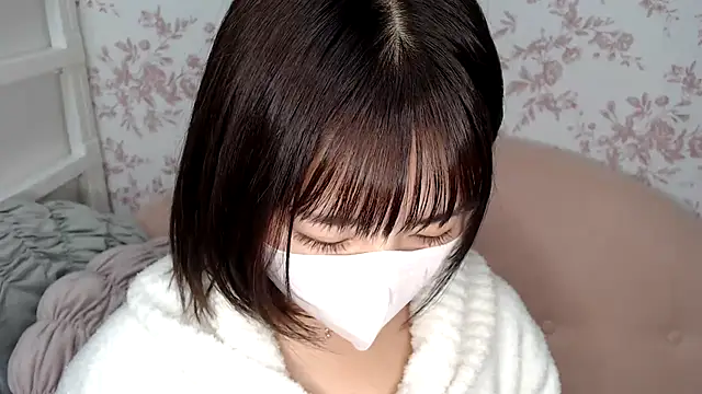 Snapshot of mei_hosina chatting on 12-21-24, 04:14 mei hosina online show from 12-21-24, 04:14