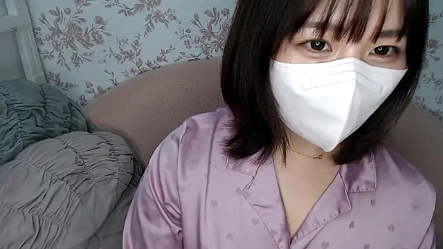 Snapshot of mei_hosina chatting on 01-25-25, 03:30 mei hosina online show from 01-25-25, 03:30
