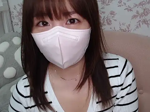 Snapshot of mei_hosina chatting on 10-03-25, 12:18 mei hosina online show from 10-03-25, 12:18