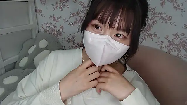 Snapshot of mei_hosina chatting on 04-29-26, 03:49 mei hosina online show from 04-29-26, 03:49