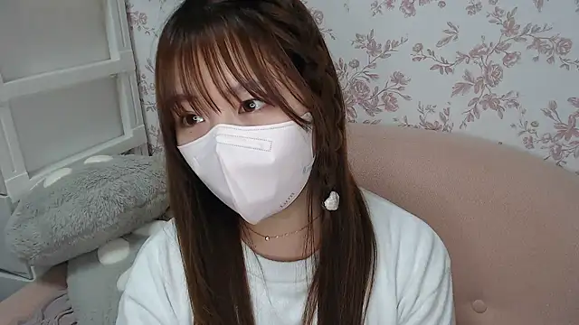 Snapshot of mei_hosina chatting on 05-22-26, 03:50 mei hosina online show from 05-22-26, 03:50