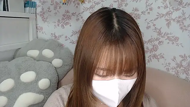 Snapshot of mei_hosina chatting on 05-29-26, 03:32 mei hosina online show from 05-29-26, 03:32