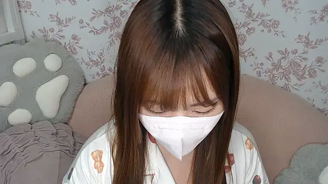 Snapshot of mei_hosina chatting on 06-12-26, 03:44 mei hosina online show from 06-12-26, 03:44