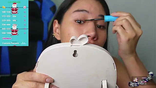 Snapshot of AlessiaVix chatting on 12-30-24, 03:46 AlessiaVix online show from 12-30-24, 03:46