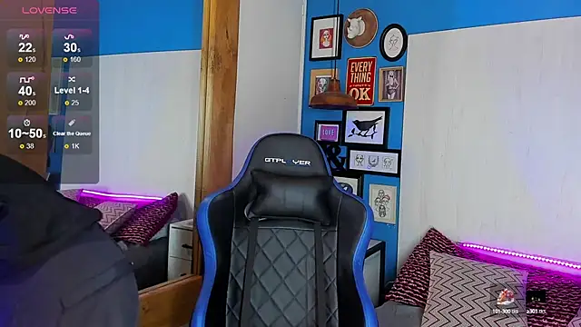 VladHellsing4 online show from 02-19-25, 02:44