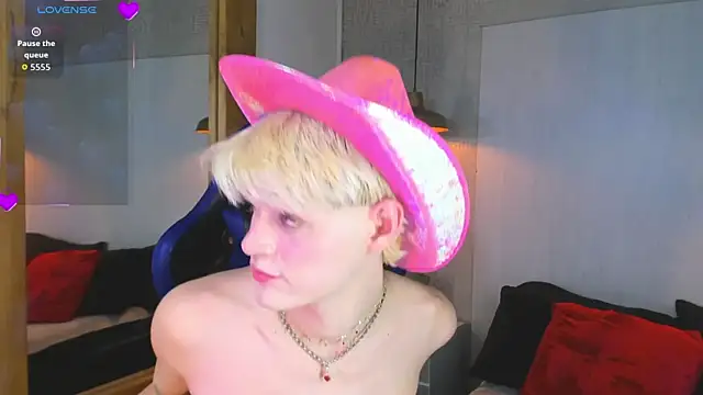VladHellsing4 online show from 05-21-26, 02:13