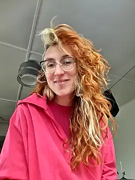 Snapshot of Afrania chatting on 12-11-24, 02:33 Afrania online show from 12-11-24, 02:33