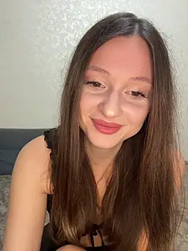 Snapshot of Kimsweet7 chatting on 12-05-25, 06:04 Kimsweet7 online show from 12-05-25, 06:04