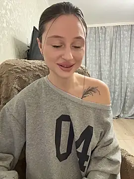 Snapshot of Kimsweet7 chatting on 02-20-26, 05:13 Kimsweet7 online show from 02-20-26, 05:13