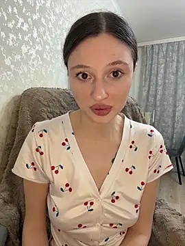 Snapshot of Kimsweet7 chatting on 02-23-26, 07:22 Kimsweet7 online show from 02-23-26, 07:22