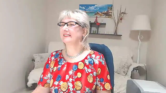 Snapshot of FleurMays chatting on 02-14-25, 03:54 FleurMays online show from 02-14-25, 03:54