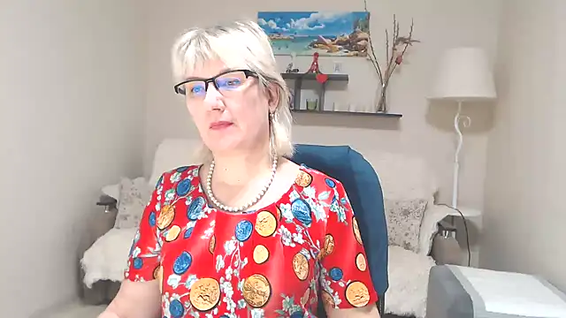 Snapshot of FleurMays chatting on 03-01-25, 02:48 FleurMays online show from 03-01-25, 02:48