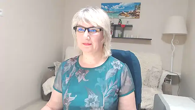 Snapshot of FleurMays chatting on 03-22-25, 04:56 FleurMays online show from 03-22-25, 04:56