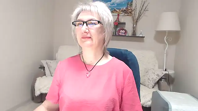 FleurMays online show from 02-20-26, 06:10