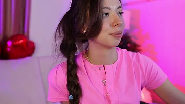 Snapshot of Goldy_Grace_ chatting on 02-09-25, 02:50 Goldy Grace online show from 02-09-25, 02:50