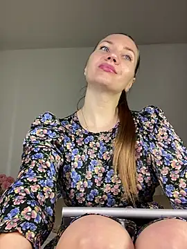 Snapshot of Goddess_Squirt_ chatting on 05-19-26, 02:40 Goddess Squirt online show from 05-19-26, 02:40