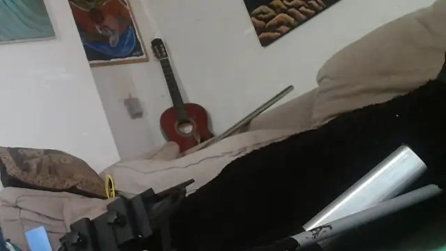 Snapshot of Gigadickman chatting on 01-15-25, 11:21 Gigadickman online show from 01-15-25, 11:21