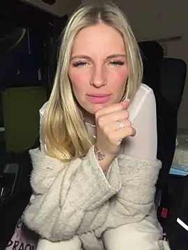 Lydie off online show from 01-17-25, 08:33