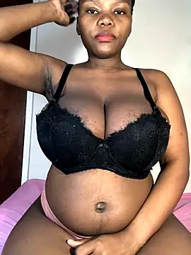 Snapshot of SexyAngeliqua chatting on 09-09-25, 06:02 SexyAngeliqua online show from 09-09-25, 06:02