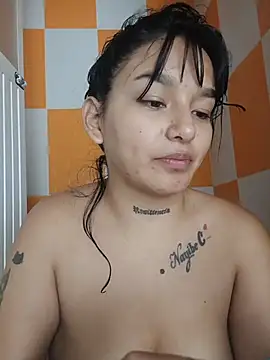 pocahonta89 online show from 12-02-25, 11:45