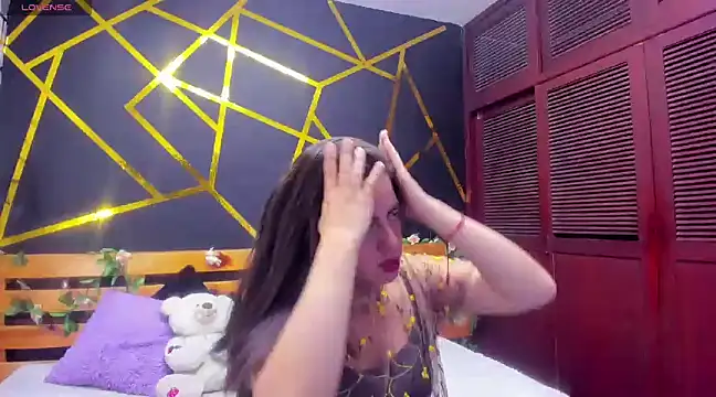 Snapshot of kathina_giraldo chatting on 12-27-24, 01:18 kathina giraldo online show from 12-27-24, 01:18