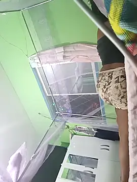 VariousBulgur online show from 12-17-25, 05:13