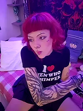 Snapshot of Sarah-Stoner chatting on 06-30-26, 12:33 Sarah-Stoner online show from 06-30-26, 12:33