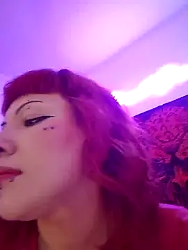 Snapshot of Sarah-Stoner chatting on 07-03-26, 11:33 Sarah-Stoner online show from 07-03-26, 11:33