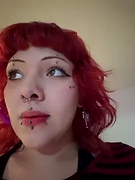 Snapshot of Sarah-Stoner chatting on 07-05-26, 03:23 Sarah-Stoner online show from 07-05-26, 03:23