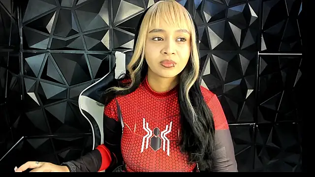 HelueHorny13 online show from 10-27-25, 06:17