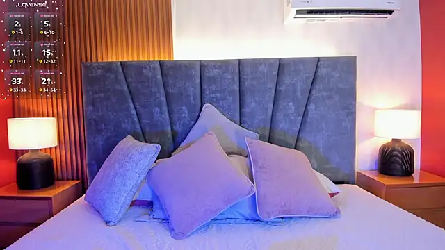 Snapshot of Ada__lee_ chatting on 12-16-25, 01:32 Ada lee online show from 12-16-25, 01:32