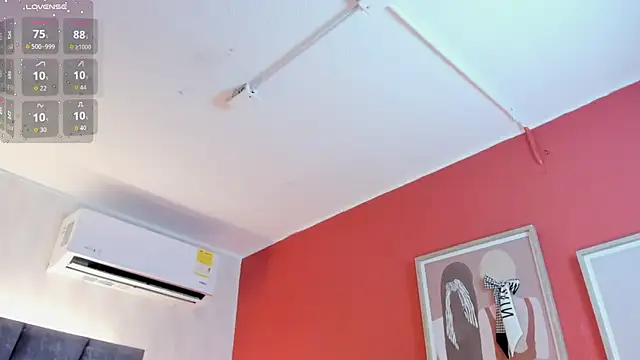 Snapshot of Ada__lee_ chatting on 12-18-25, 01:55 Ada lee online show from 12-18-25, 01:55