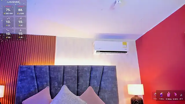 Snapshot of Ada__lee_ chatting on 02-25-26, 01:26 Ada lee online show from 02-25-26, 01:26