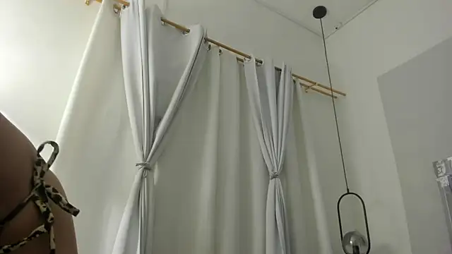 Gabriela Lopez1 online show from 12-16-24, 01:53