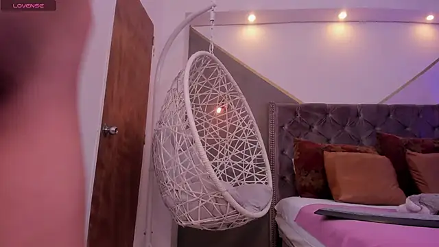 khloe cutee online show from 12-07-24, 12:56