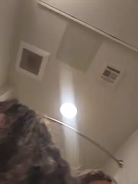 cinnaminnie online show from 05-26-26, 03:52