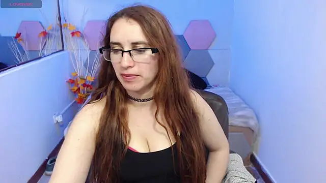 Snapshot of CharloteTaylor_ chatting on 01-15-25, 06:33 CharloteTaylor online show from 01-15-25, 06:33