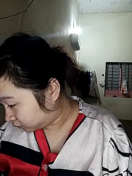 Thomgdee online show from 11-11-25, 06:02