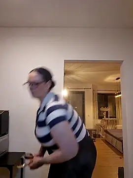 Jujuicy 97 online show from 03-19-26, 06:45