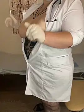 Snapshot of Tania-myr87_ZD chatting on 12-15-24, 09:45 Tania-myr87 ZD online show from 12-15-24, 09:45