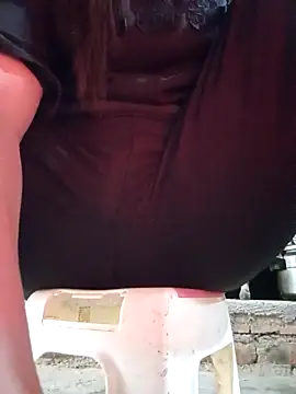 JasminePham online show from 03-05-25, 01:10