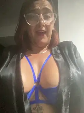 anastasia and jordan online show from 10-27-25, 09:02