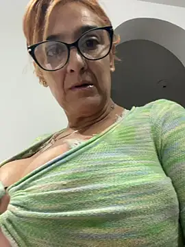 Snapshot of anastasia_and_jordan chatting on 03-17-26, 09:23 anastasia and jordan online show from 03-17-26, 09:23