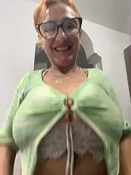 Snapshot of anastasia_and_jordan chatting on 03-24-26, 09:36 anastasia and jordan online show from 03-24-26, 09:36