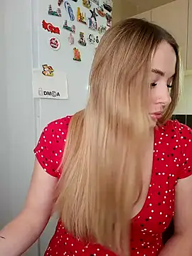 Snapshot of Cute_Hot_Alice chatting on 12-05-24, 08:22 Cute Hot Alice online show from 12-05-24, 08:22