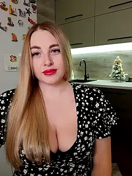 Snapshot of Cute_Hot_Alice chatting on 01-12-25, 07:10 Cute Hot Alice online show from 01-12-25, 07:10