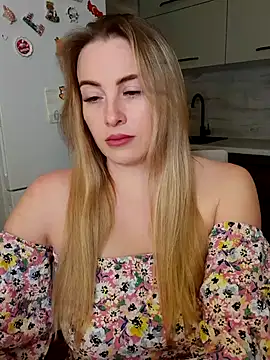Snapshot of Cute_Hot_Alice chatting on 02-26-25, 08:22 Cute Hot Alice online show from 02-26-25, 08:22